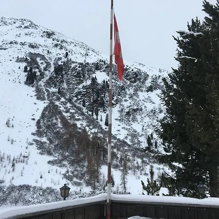 Fogadó Gasthaus Alpenrose *
