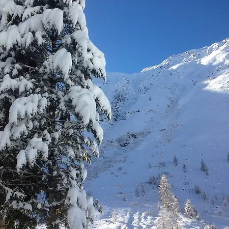 Gasthaus Alpenrose *